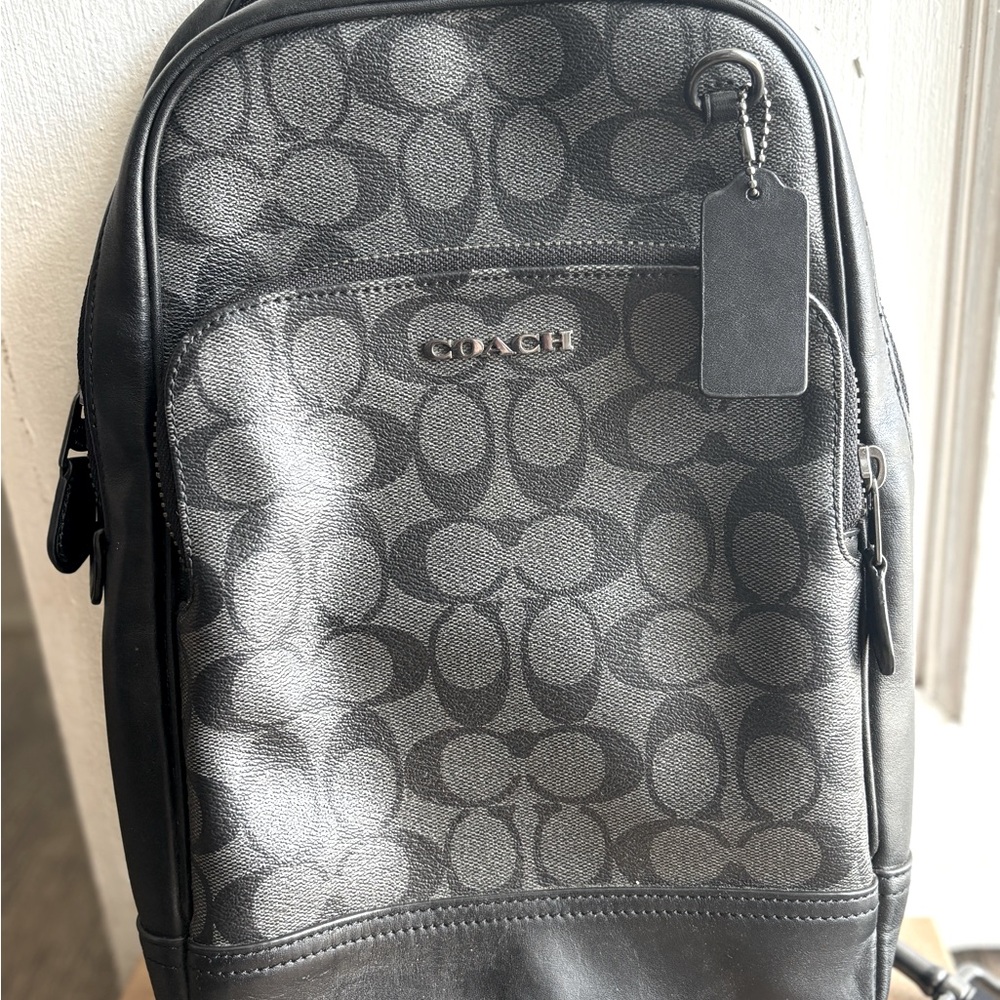 Coach Racer sling pack